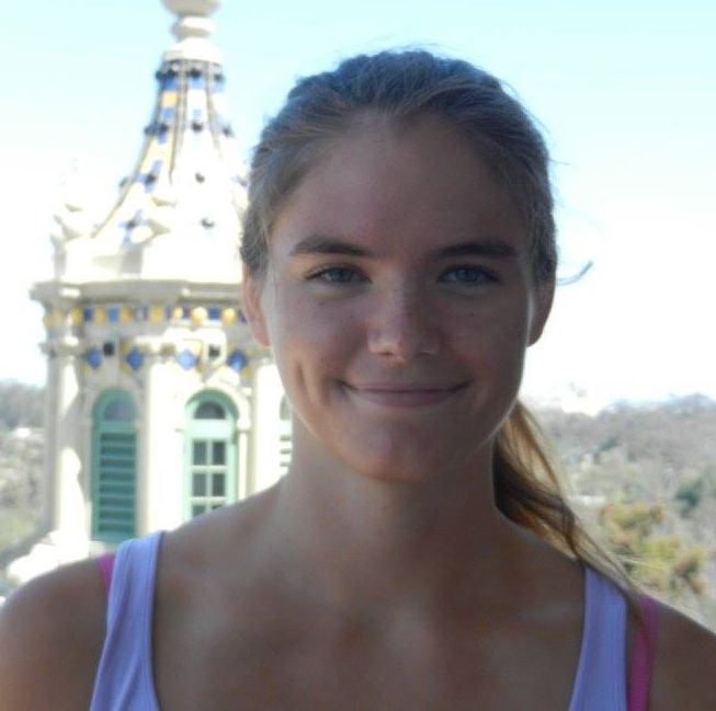 Congratulations to Rachael Kretsch for being awarded a Bio-X Bowes Stanford Interdisciplinary Graduate Fellowship! The award will support her thesis research on advancing RNA structure determination with cryo-EM and computer modeling, with close collaboration from Wah Chiu.